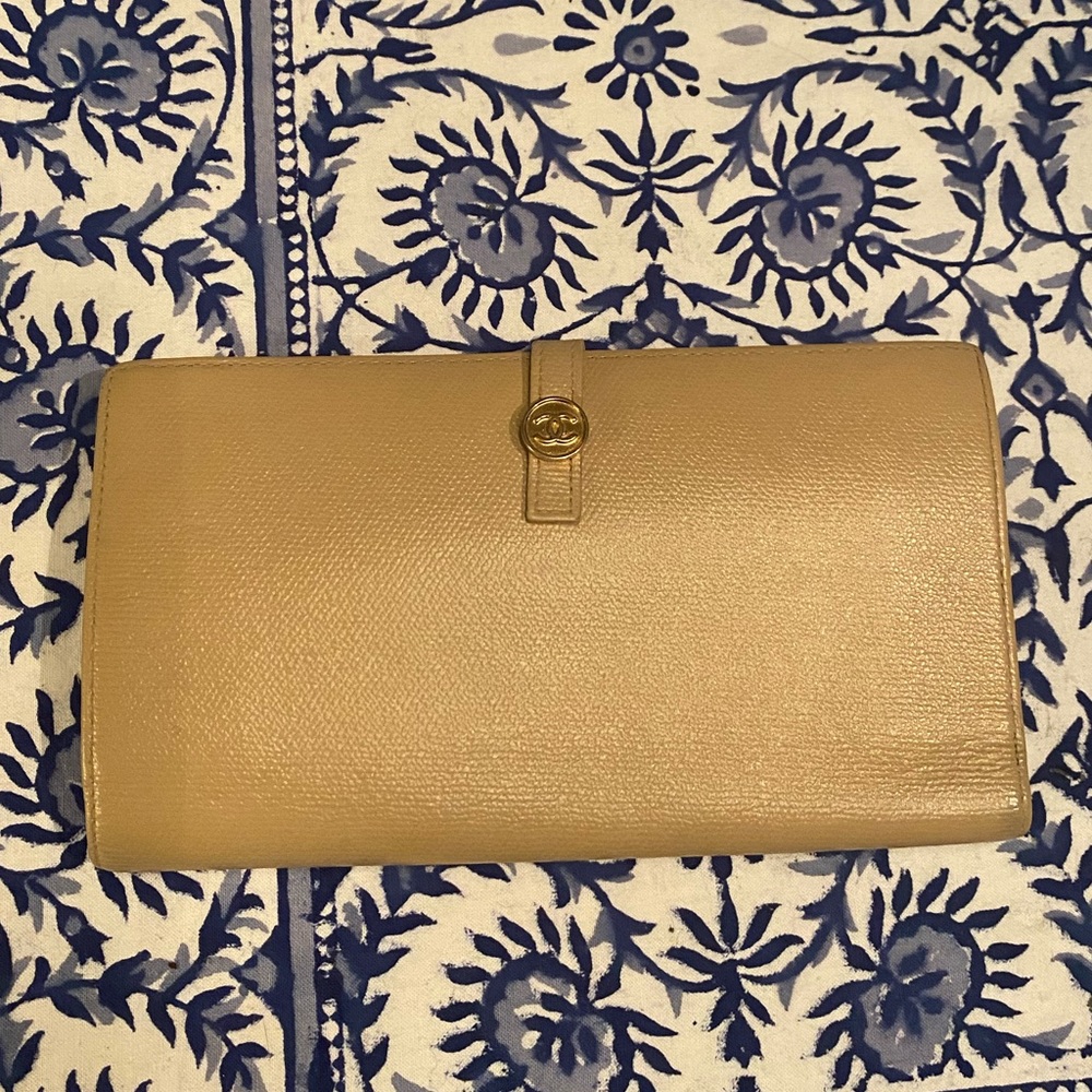 Chanel Caviar leather long wallet - 100% auth